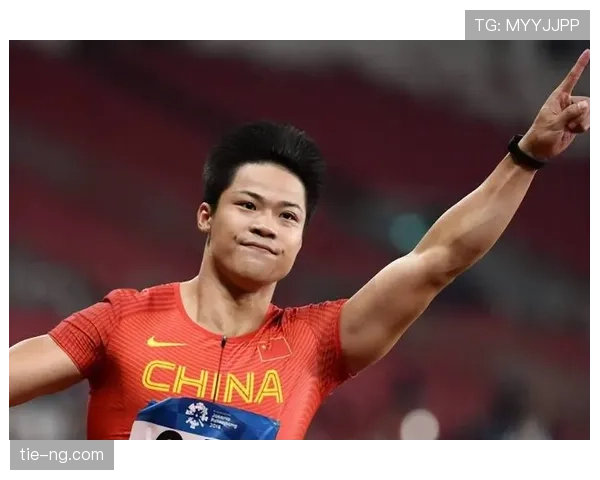 苏炳添这日常太反差了，跑得像闪电，买鞋却比我还纠结？