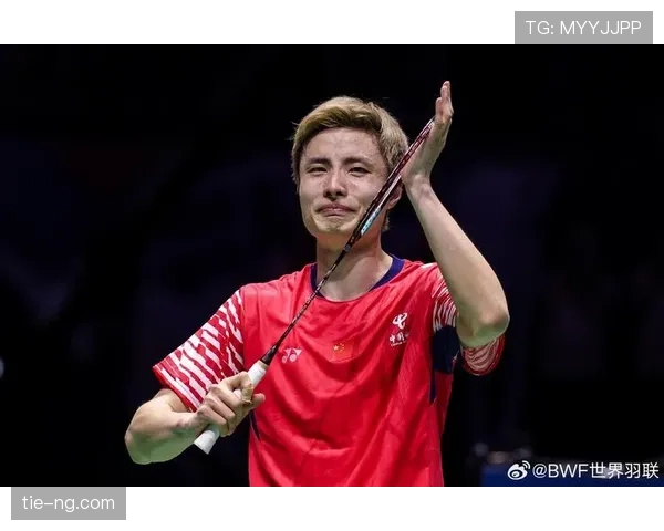 石宇奇新买的豪车停门口，这体面日子咋感觉和普通人差十条街？