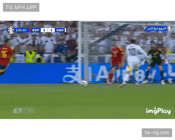 禁区手球判罚为何常引发VAR反复争议？规则解读全解析